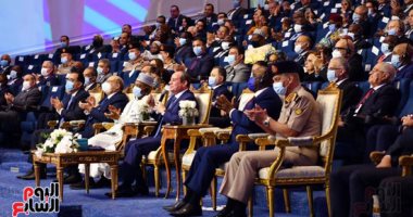 الرئيس السيسى: لو ربنا أعطانى مش هسيب دولة إلا لما أساعدها