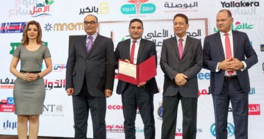 كيف نظم القانون ملكية الوسيلة الإعلامية وتأسيسها؟