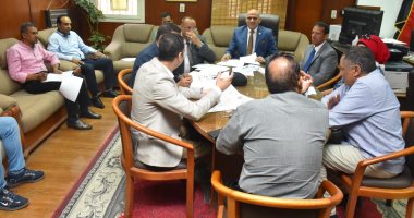 جامعة الأقصر توافق على مقترح البرنامج التدريبى الموحد لراغبى الترشح لوظيفة عميد.. صور