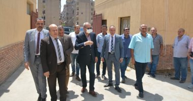 محافظ القليوبية يتابع استعدادات المجازر لاستقبال الأضاحى.. ويؤكد: الذبح مجانا