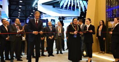 وزيرة التجارة تفتتح الجناح المصرى ضيف شرف فعاليات منتدى سانت بطرسبرج الدولى