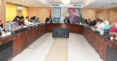 محافظ الفيوم يوجه بسرعة إنهاء أعمال مشروعات حياة كريمة
