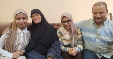 الناجح يرفع أيده.. "سلمى" الأولى بالإعدادية الأزهرية بالقليوبية وشقيقتها الأولى بالابتدائية.. لايف
