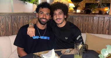 مارسيلو فى صورة مع محمد صلاح خلال إجازته بمصر وتزامنا مع عيد ميلاده