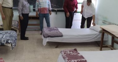 رئيس مدينة بيلا بكفر الشيخ يتفقد الاستعدادات بلجان الثانوية العامة.. صور