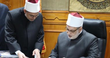 وكيل الأزهر يعتمد نتيجة الدور الأول لشهادات القراءات ويهنئ الطلاب الأوائل
