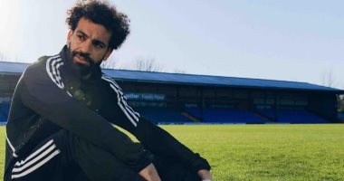 "مو.. رمز عالمى".. مخرج فيلم "فيفا" عن محمد صلاح: شرف عظيم ومن أمتع التجارب