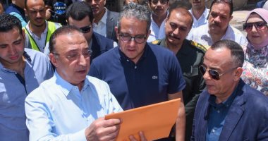 محافظ الإسكندرية ووزير السياحة يتفقدان مشروع المتحف اليوناني الروماني