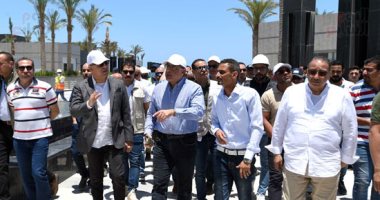 رئيس الوزراء يتفقد مشروعات مدينة العلمين الجديدة