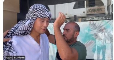 شاهد سفير كوريا الجنوبية يرتدى "الشال" السيناوى خلال زيارته لجنوب سيناء 