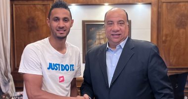 ياسر صالح يُجدد تعاقده 3 مواسم مع سلة الاتحاد  