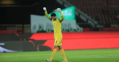 ماذا قدم محمد الشناوى مع الأهلى فى 28 ركلة جزاء احتسبت ضده؟