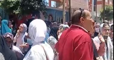 ارتياح بين طلاب الثانوية العامة بكفر الشيخ بعد أداء امتحانى الدين والوطنية