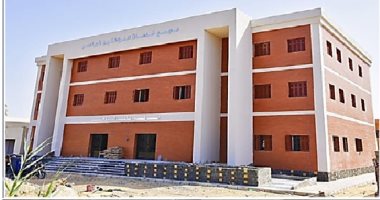 حياة كريمة فى البلد.. مشروعات قومية وقوافل طبية.. بدء تنفيذ السوق المطور في بهبشين ببنى سويف.. توقيع الكشف الطبى على 582 مواطنا بجنوب سيناء.. وإنشاء 31 مجمعا خدميا وإحلال وتجديد 29 وحدة إسعاف بأسوان.. صور