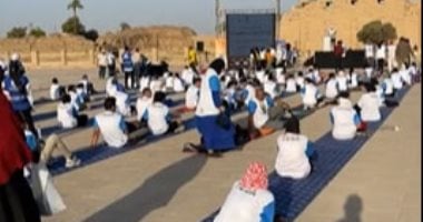 سحر اليوجا فى حضرة الأجداد الفراعنة.. السفارة الهندية تحتفى باليوم العالمى لليوجا بقلب معابد الكرنك.. السفير الهندى: الرياضة تساعد على تبنى أسلوب حياة صحى وتعزز الانسجام بين العقل والروح والجسد.. فيديو