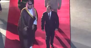 بث مباشر.. لحظة وصول ولى العهد السعودي الأمير محمد بن سلمان إلى القاهرة