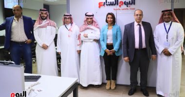 أكرم القصاص يستقبل عددا من رؤساء الصحف السعودية داخل صالة تحرير اليوم السابع