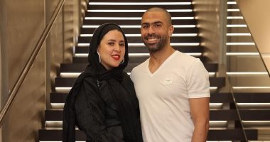 أحمد فتحى يتغزل فى زوجته بعيد ميلادها.. صور