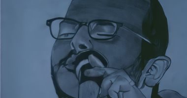 بالرصاص والفحم.. "زكريا" يظهر موهبته الأولى فى الرسم