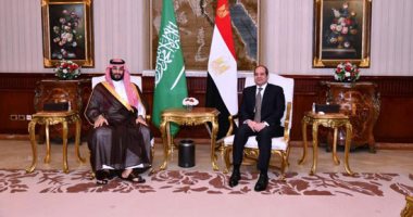 ضيف مصر العزيز..الأمير محمد بن سلمان يصل القاهرة فى زيارة لمدة يومين..الرئيس السيسي يستقبل ولى العهد السعودى بمطار القاهرة الدولى..بيان لرئاسة الجمهورية: شراكة استراتيجية عميقة وتاريخية بين القاهرة والرياض..صور