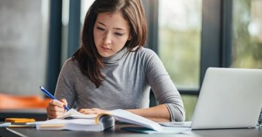 طلاب الثانوية العامة..نصائح تساعد على التحصيل الجيد أثناء المراجعة النهائية