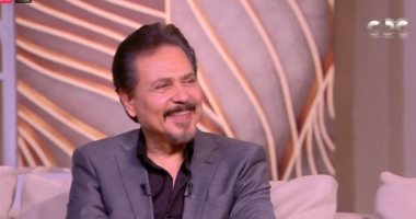 محمد رياض يكشف ذكرياته فى مسلسلى "امرأة من زمن الحب" و"الضوء الشارد"