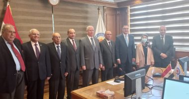 اللجنة المختصة بترشيح رؤساء الجامعات تلتقى المرشحين لمنصب رئيس جامعة المنيا