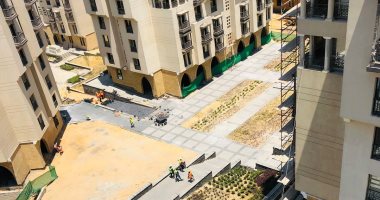 نائب وزير الإسكان يتفقد الموقف التنفيذى لمشروع تطوير "منطقة سور مجرى العيون"
