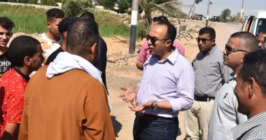 حياة كريمة بالمنيا.. نائب المحافظ يتابع مشروعات الصرف والشباب والرياضة بديرمواس