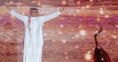 عبد المجيد عبد الله يحيى حفلا كامل العدد بموسم جدة بالسعودية.. صور