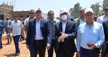 محافظ الغربية: 24 مشروعا بقطاع الصحة و108 بالكهرباء ضمن مبادرة "حياة كريمة" 