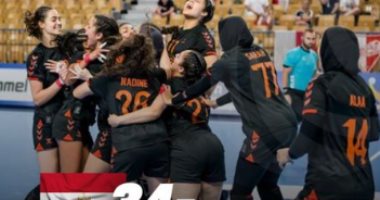 آسر ياسين يدعم لاعبات منتخب اليد لفوزهن على أمريكا فى بطولة العالم بسلوفينيا