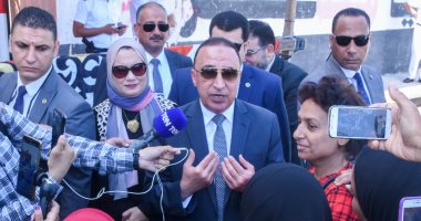 محافظ الإسكندرية يتفقد لجان الثانوية ويؤكد على توفير المناخ الملائم للطلاب