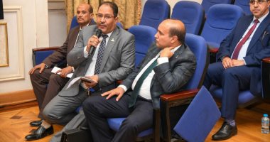 مدير شباب ورياضة الأقصر يشارك في مناقشة مجلس الشيوخ لإنشاء استاد دولي بالمحافظة