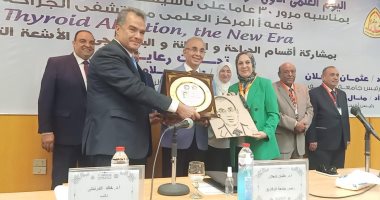 جامعة الزقازيق تفتتح معرضا للأعمال الفنية بكلية التربية للطفولة المبكرة