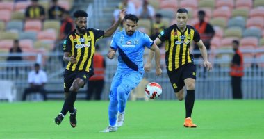 الدوري السعودي.. شوط سلبي بين الاتحاد والباطن بمشاركة أحمد حجازي
