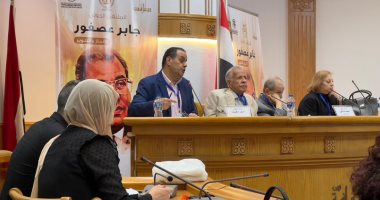 أنور مغيث: جابر عصفور آمن بأن الترجمة حق لكل إنسان ولم يرضخ للترجمة التجارية