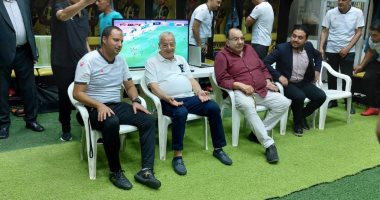 محسن صلاح يجتمع بلاعبى المقاولون قبل مواجهة البنك الأهلي