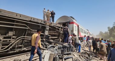 بعد مرور 455 يوما على حادث قطارى طهطا بسوهاج.. الجنايات تقرر حبس قائد ومساعد القطار الإسبانى 15 سنة وتغريمهما 28 مليون جنيه.. معاقبة قائدى القطار المميز بالحبس 5 سنوات.. وتغريم أحد قائدى القطار 10 آلاف جنيه