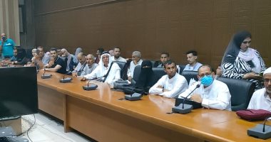 محافظ  شمال سيناء يودع حجاج الجمعيات الأهلية.. فيديو 