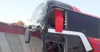 ارتفاع عدد ضحايا حادث تصادم أتوبيس الفرافرة لـ 9 مصابين وحالتى وفاة