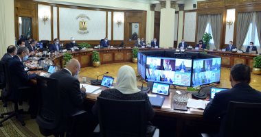 رئيس الوزراء يهنئ الرئيس والشعب المصرى بالذكرى التاسعة لثورة 30 يونيو .. مدبولى:مصر حريصة على التشاور المستمر مع الدول العربية لبحث القضايا المشتركة.. ويكلف 3 وزراء بتوفير احتياطى من السلع الأساسية لمدة 6 أشهر 