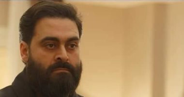 أحمد الرافعى بعد تقديمه "الرهان": المسرح بمثابة التمارين الرياضية للممثل