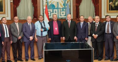 محافظ القاهرة يستقبل رئيس الطائفة الإنجيلية للتهنئة بعيد الأضحى المبارك