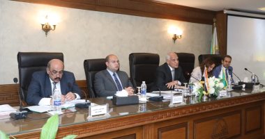 محافظ الجيزة: 500 منفذ ثابت ومتحرك لتوفير السلع الغذائية واللحوم للمواطنين