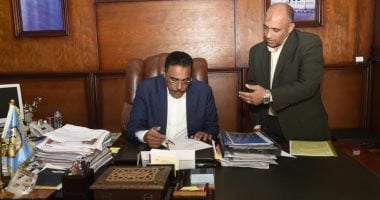 محافظ مطروح يعتمد نتيجة تنسيق القبول بالثانوى العام والفنى بالمحافظة