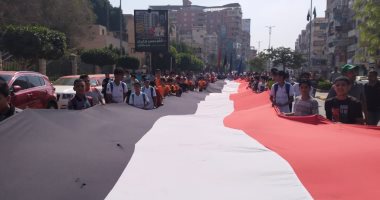2000 شاب وفتاة وعلم مصر.. مسيرة شباب القليوبية احتفالا بـ30 يونيو.. صور