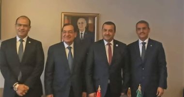 جلسة مباحثات مشتركة لوزير البترول مع نظيره الجزائري علي هامش اجتماعات اللجنة العليا