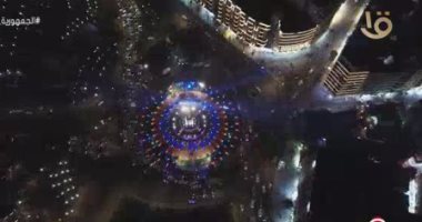 كورال "روح الشرق" يشدو بأغانى الوطن فى احتفالية بميدان التحرير بذكرى ثورة 30 يونيو