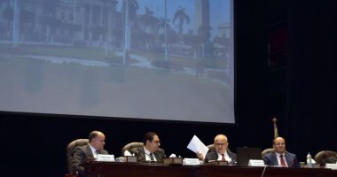 مجلس جامعة القاهرة يهنئ الرئيس السيسى بذكرى 30 يونيو: علامة فارقة بتاريخ الوطن